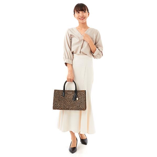 MICHAEL KORS（マイケルコース） SCARLETT チータープリント 