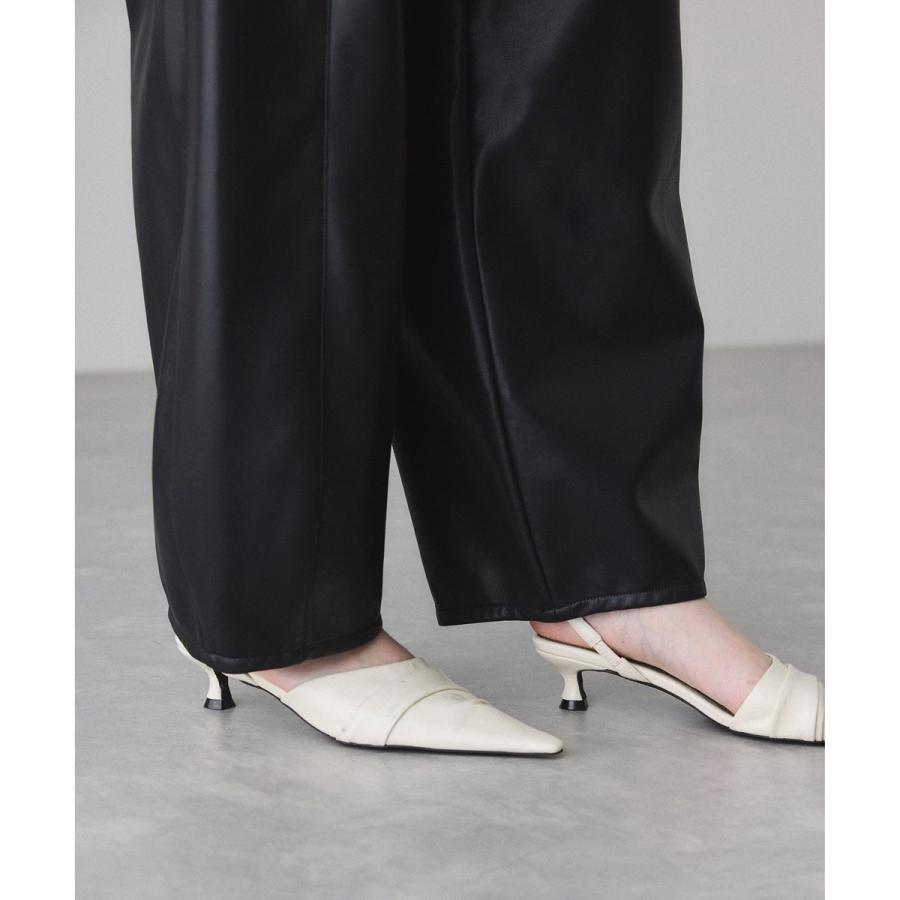 ADAM ET ROPE'（アダムエロペ） シンセティックレザートラックパンツ