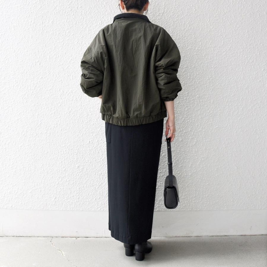 SHIPS any any: ナイロン × ボア リバーシブル スタンドカラー