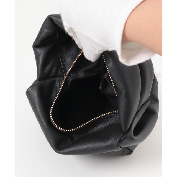 【美品】AULENTTI　puff cube bag AULENTTI puff cube bag【公式通販】