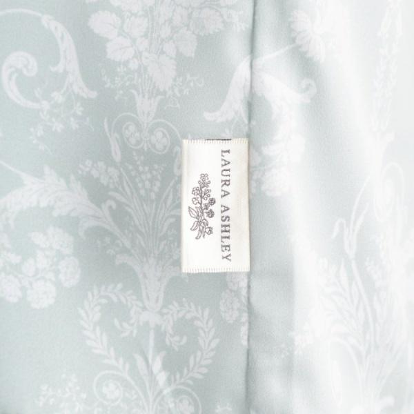 LAURA ASHLEY（ローラアシュレイ） 【人気デザイン！上下セット収納袋