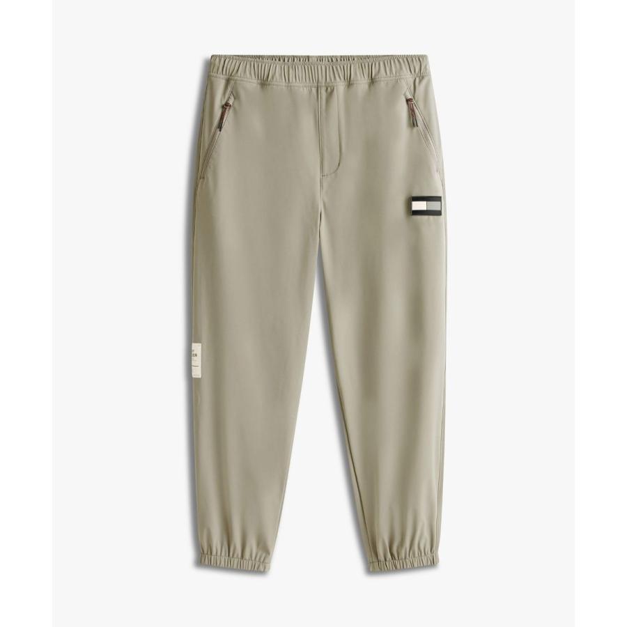 TOMMY HILFIGER（トミー・ヒルフィガー） MODERN ATHLETICナイロン