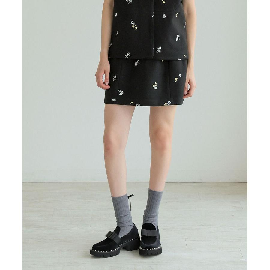 新品タグ付き　ドノバン　フローレットスカート　パンツ 新品タグ付き ドノバン フローレットスカート パンツ