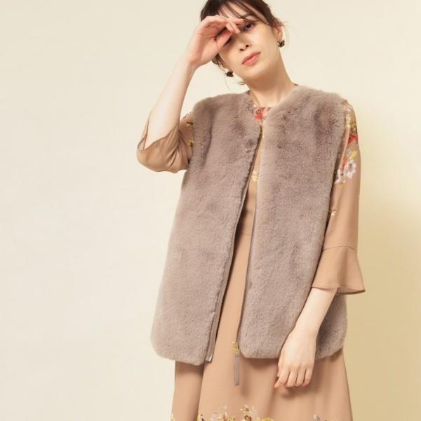 SunaUna（スーナウーナ） 【3色展開】フェイクファーベスト : マルイ