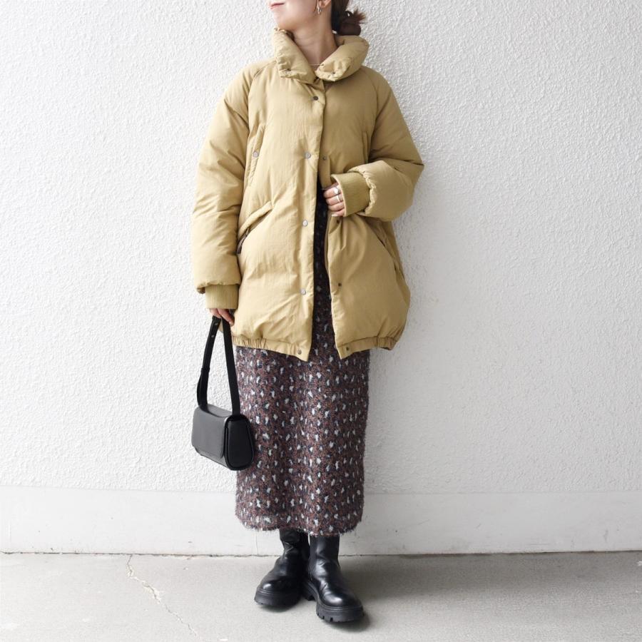 SHIPS any any: ナイロン スタンドカラー ダウン コクーン コート