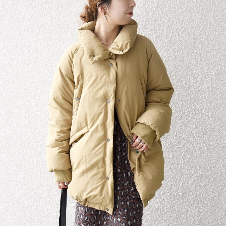 SHIPS any any: ナイロン スタンドカラー ダウン コクーン コート