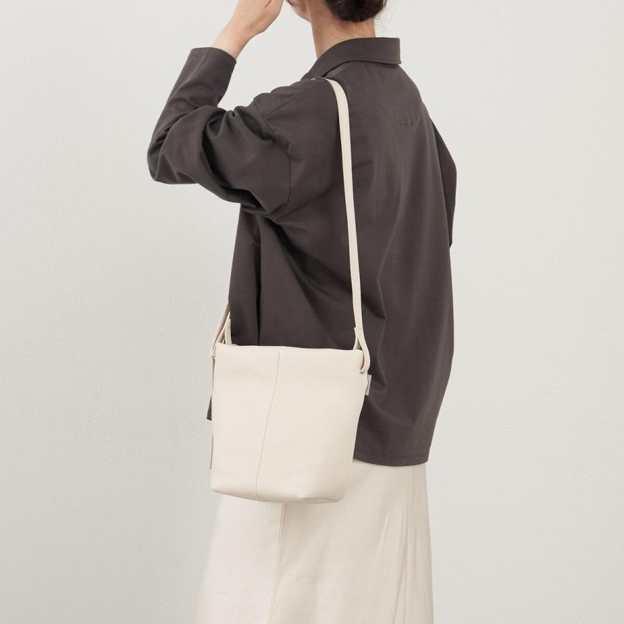 russet（ラシット） レザーミニショルダーバッグ(CE-1657) : マルイ