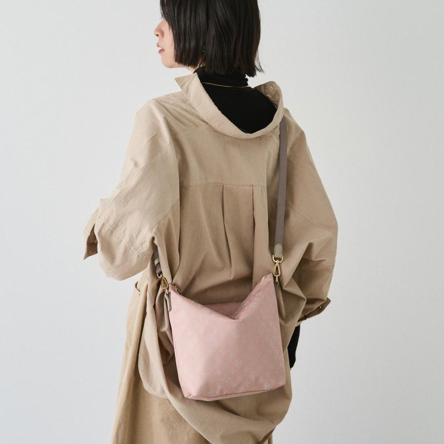 russet（ラシット） スタンダードミニショルダーバッグ＜ナイロン