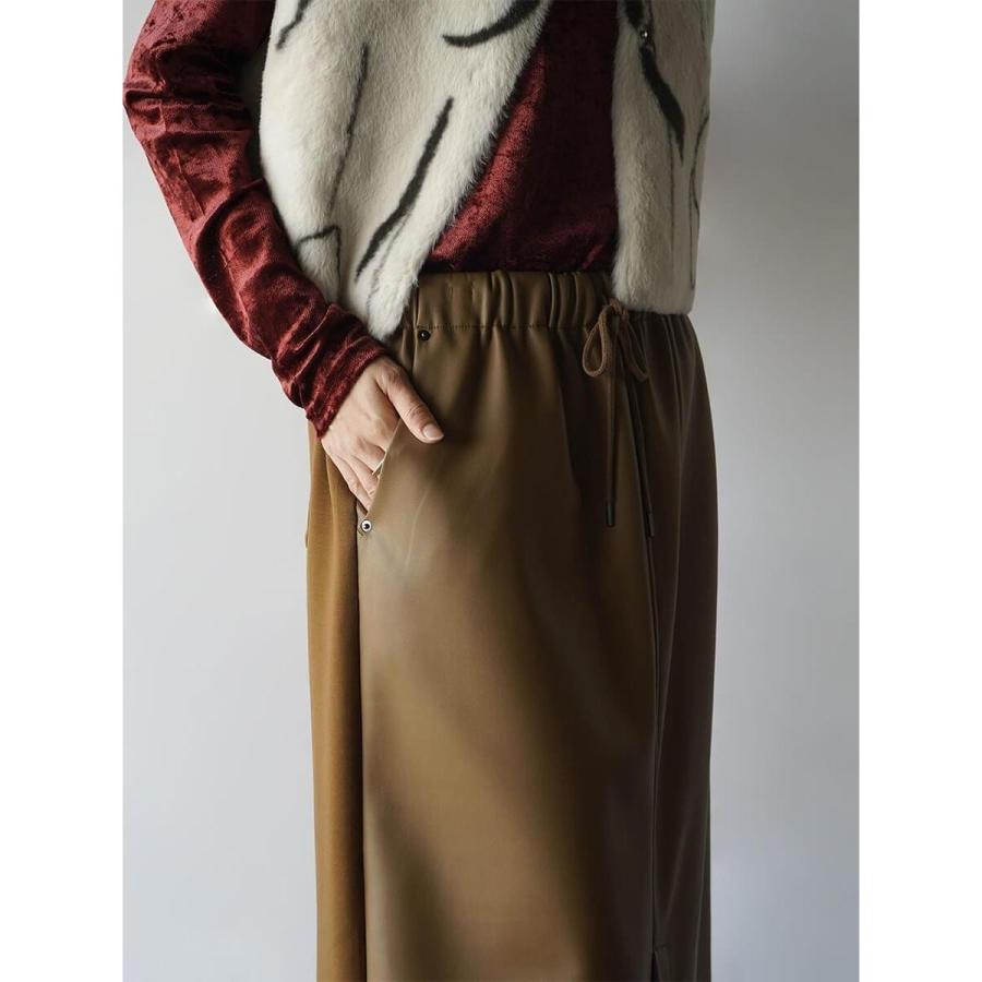 RADIATE（ラディエイト） フロントスリットドッキングスカート