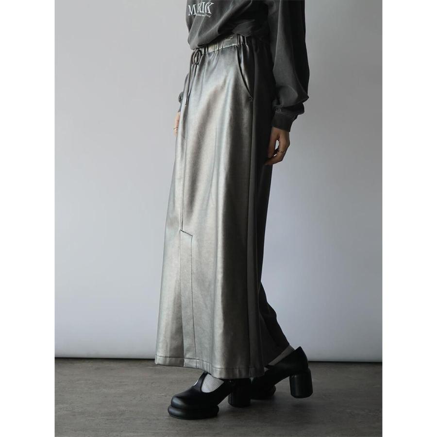 RADIATE（ラディエイト） フロントスリットドッキングスカート