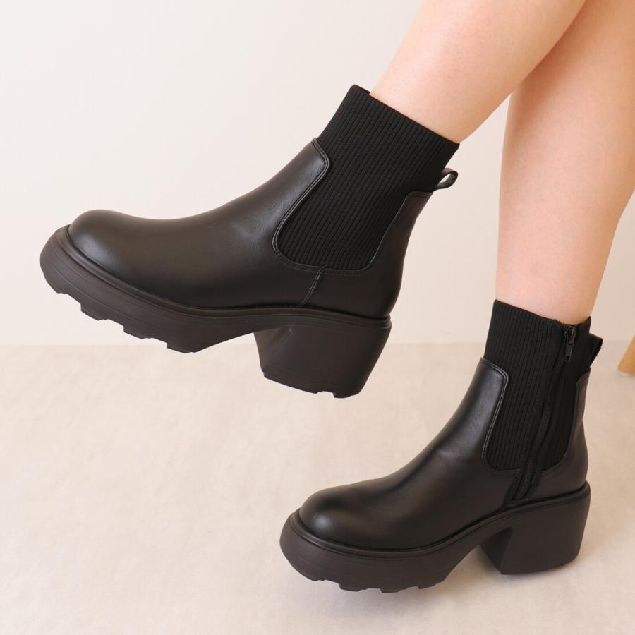 artemis by DIANA（アルテミス by ダイアナ） ニットコンビ厚底ブーツ