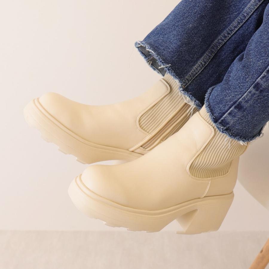 artemis by DIANA（アルテミス by ダイアナ） ニットコンビ厚底ブーツ