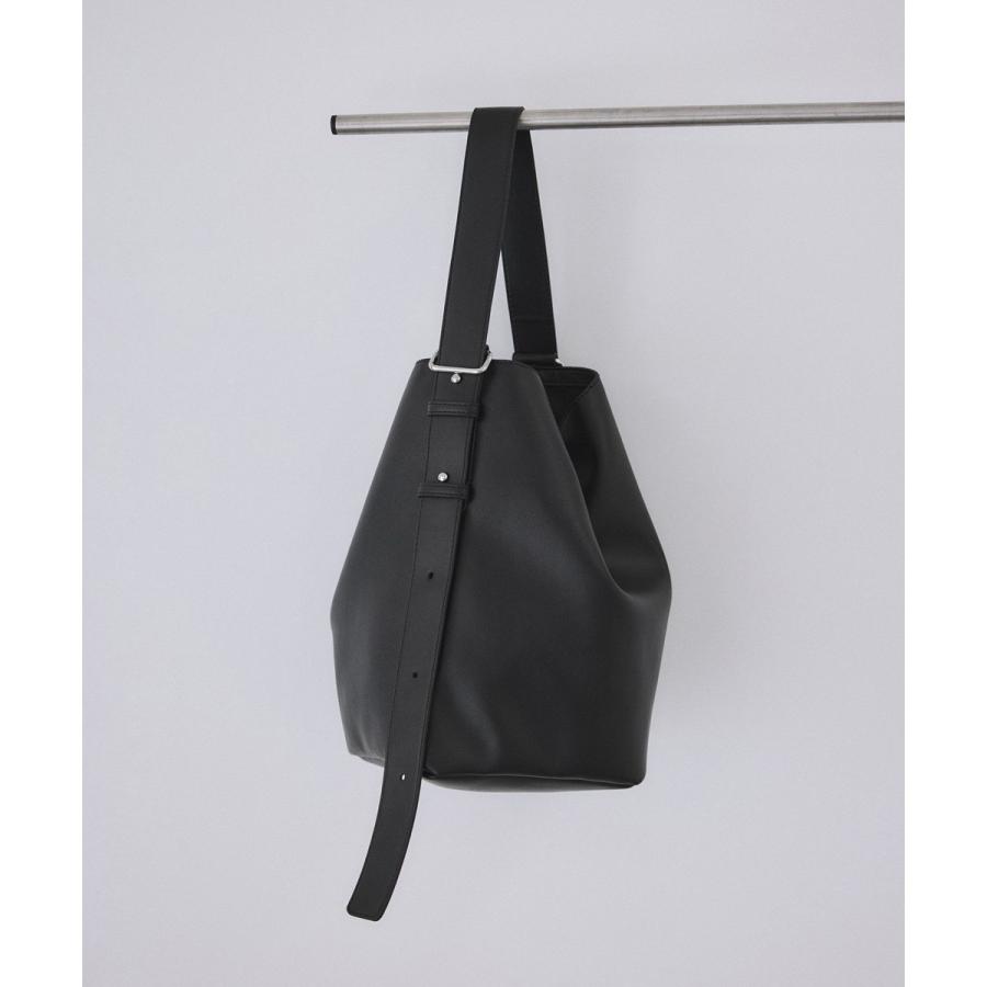ADAM ET ROPE' スプリットレザーワンショルダー2WAYブラック 大 ADAM ET ROPE'（アダムエロペ） 【定番】スプリットレザーワン