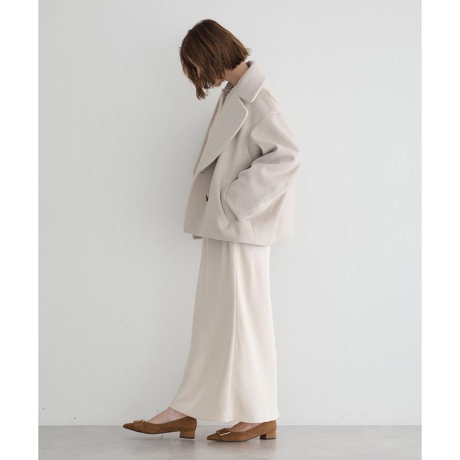 YECCA VECCA（イェッカヴェッカ） ビッグカラーニットビーバーショート