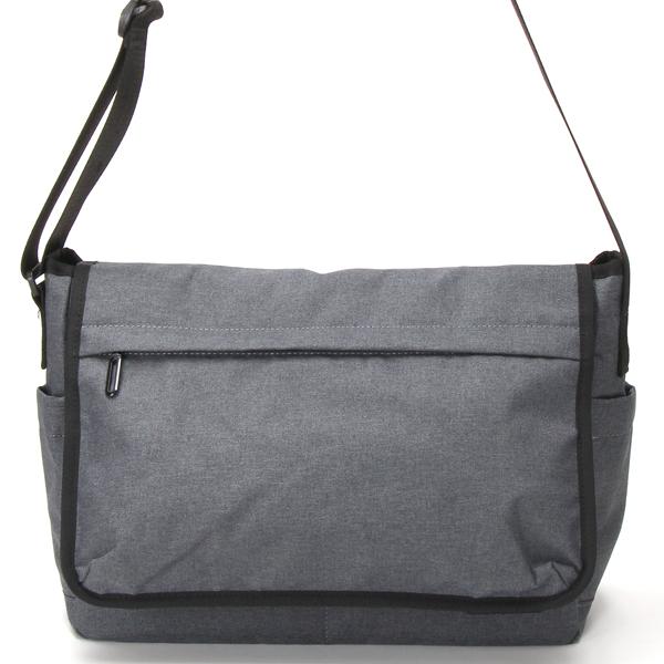 B.C.+ISHUTAL メイル 横型フラップショルダーバッグ 11L : マルイ(丸井)Yahoo!店 - 通販 - Yahoo!ショッピング