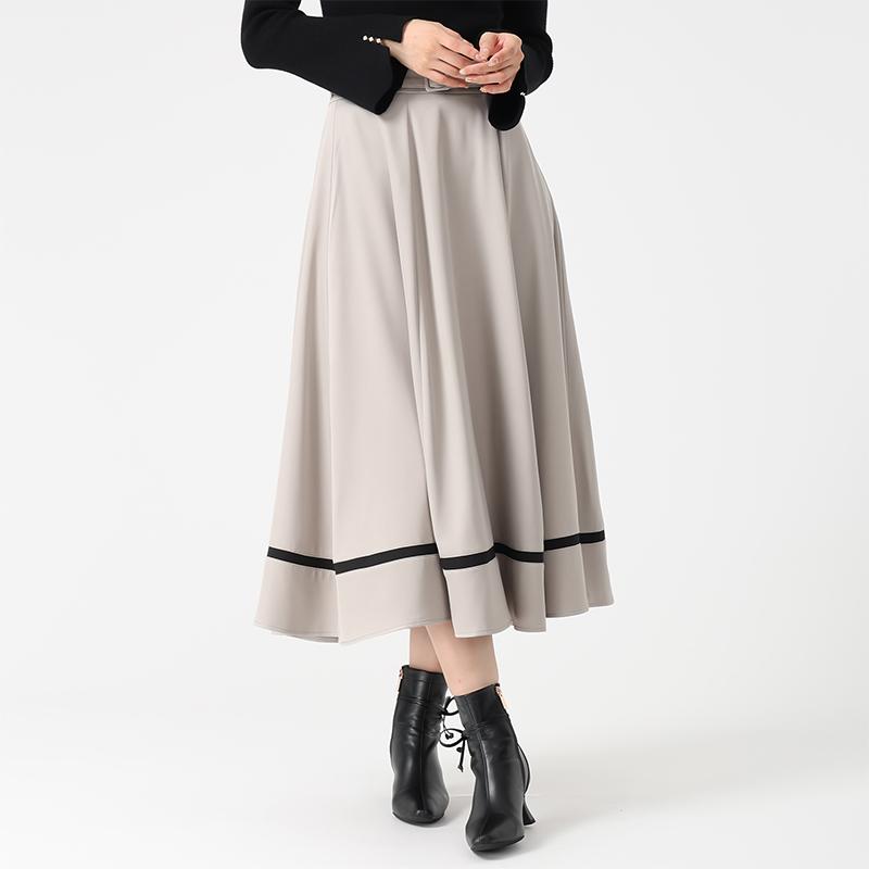 MISCH MASCH（ミッシュマッシュ） 2025秋冬新作 裾配色フレアスカート