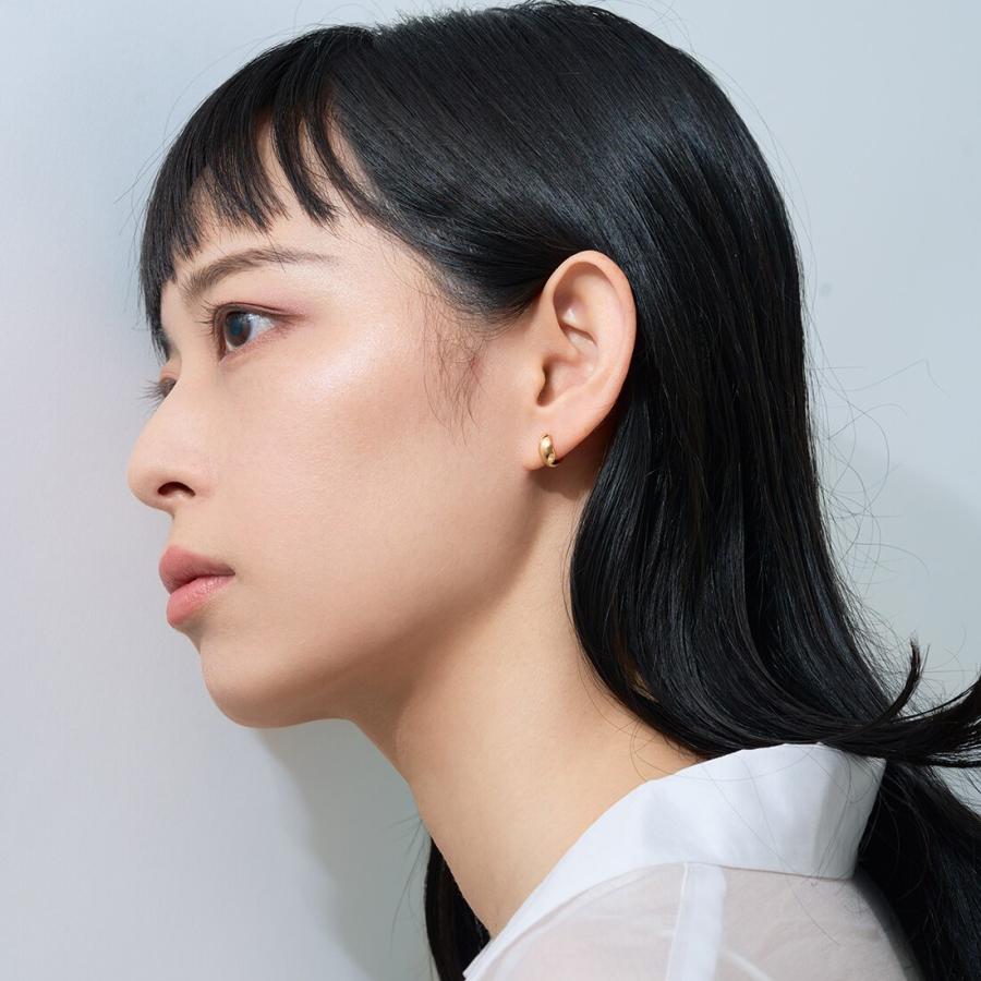 K18月甲フープピアス(10×5)の画像