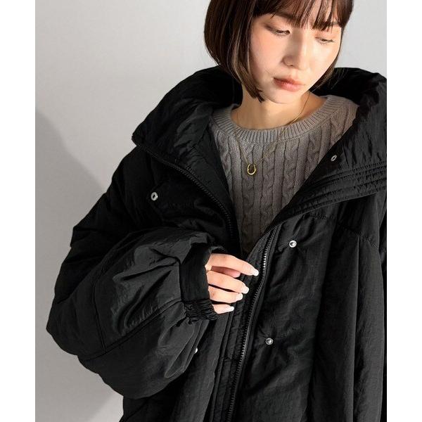 2025AW新作】防寒もお洒落も叶える。スタンドカラーモンスターダウン