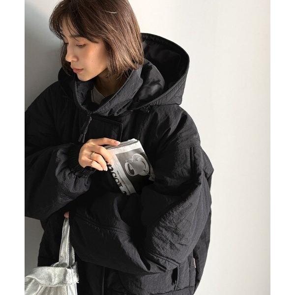 JaVaジャバコラボ》ボリュームシルエット、今年の主役アウター。フード