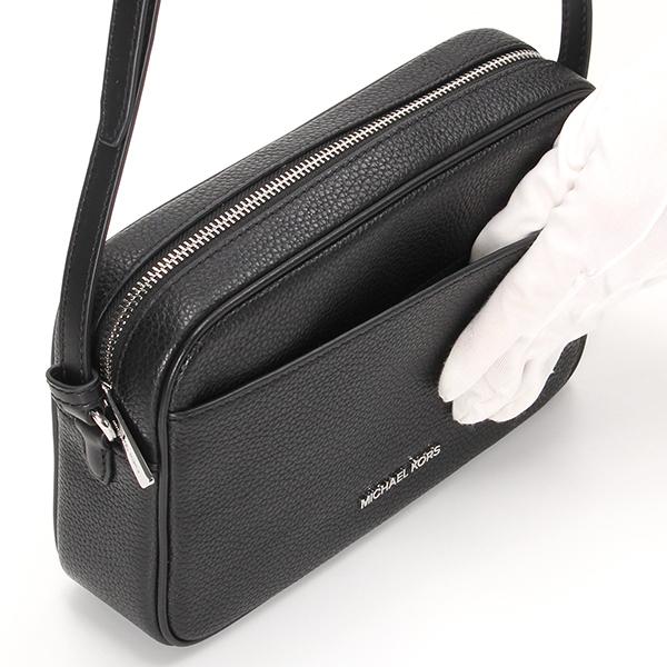 MICHAEL KORS（マイケルコース） JET SET TRAVEL ぺブルレザー カメラ