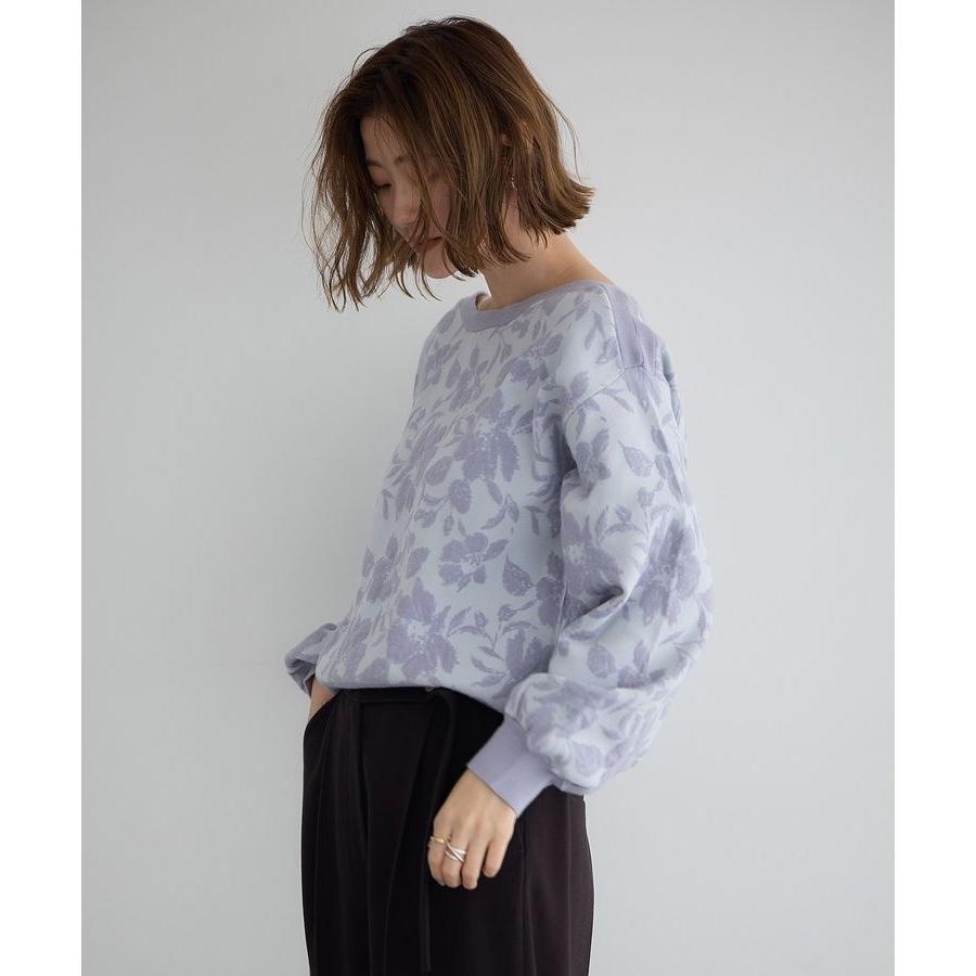 YECCA VECCA（イェッカヴェッカ） フラワー柄ふくれジャガードニット