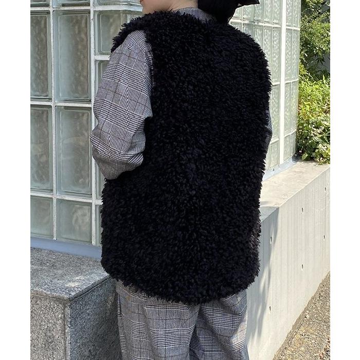 AS KNOW AS PINKY（アズノゥアズピンキー） プードルファーLベスト