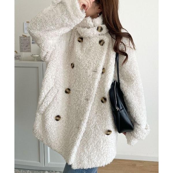 大幅値下げ中！【美品】CHRISTIANDADA ボアダブルブレストコート ふんわり包まれる贅沢な季節感。スタンドカラープードルボアダブル