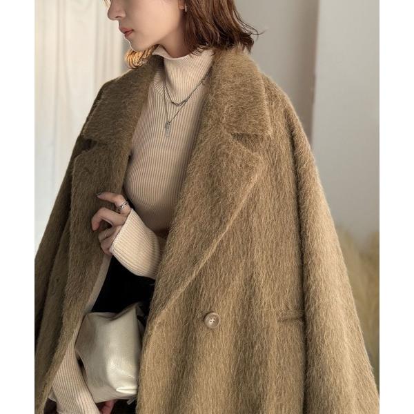 ふわり纏うだけで上品見え。2wayシャギーダブルビックカラージャケット