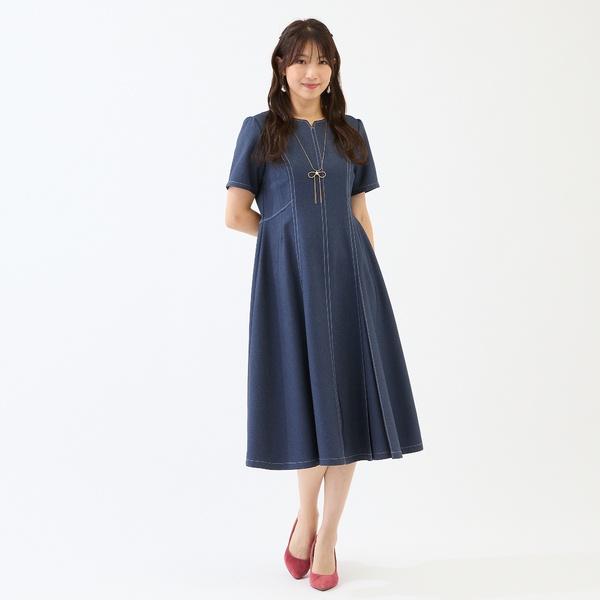 【超美品2回使用】値段交渉可能‼️ローズティアラ　ニット大きいサイズ46号 Rose Tiara（ローズティアラ） #anc ニット・セーター 46 紺 ビーズ