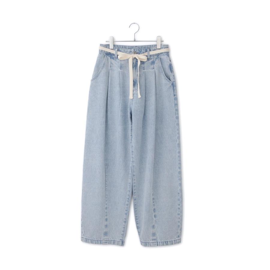 ADAM ET ROPE'（アダムエロペ） 【WEB限定】2タックカーブデニムパンツ