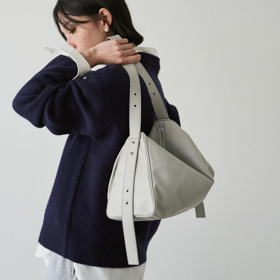 トライアングルショルダーバッグ(CE-1675)の画像