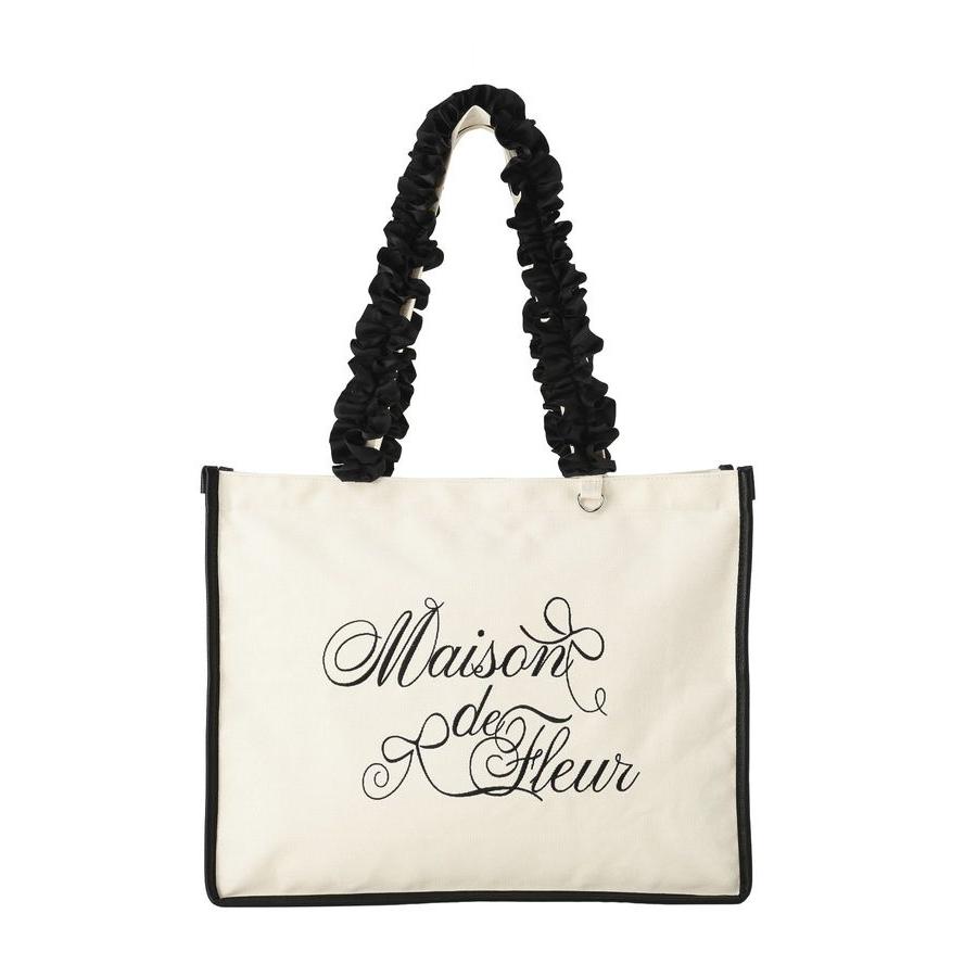 Maison de FLEUR（メゾンドフルール） ロゴ刺繍フリルハンドル帆布