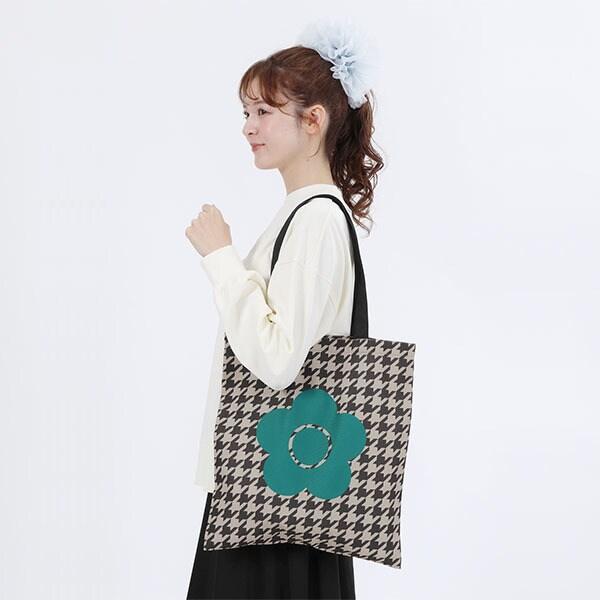 MARY QUANT（マリークヮント） ポリキャンバスロゴ トート : マルイ