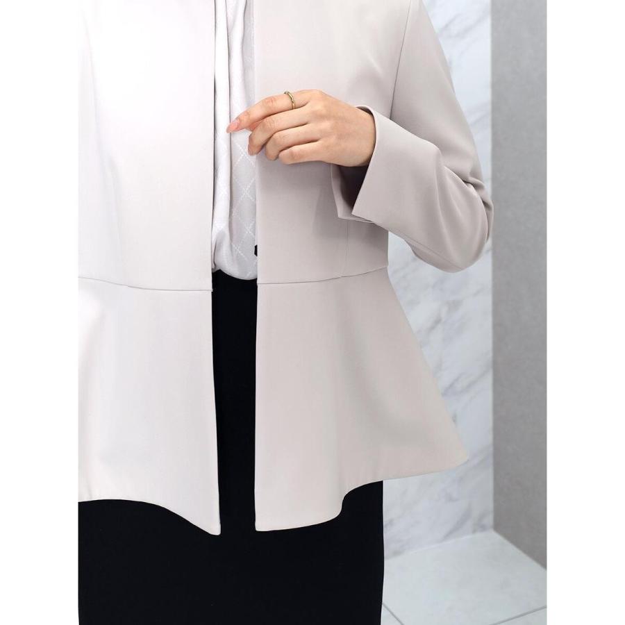 【スピード発送】新品同様 FENNEL ペプラムジャケット グレージュ FENNEL（フェンネル） ハイストレッチノーカラーペプラムジャケット