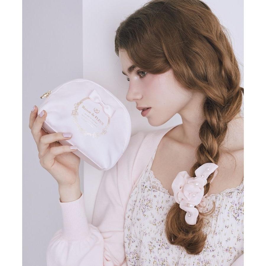Maison de FLEUR（メゾンドフルール） サテンリボンラウンドポーチ