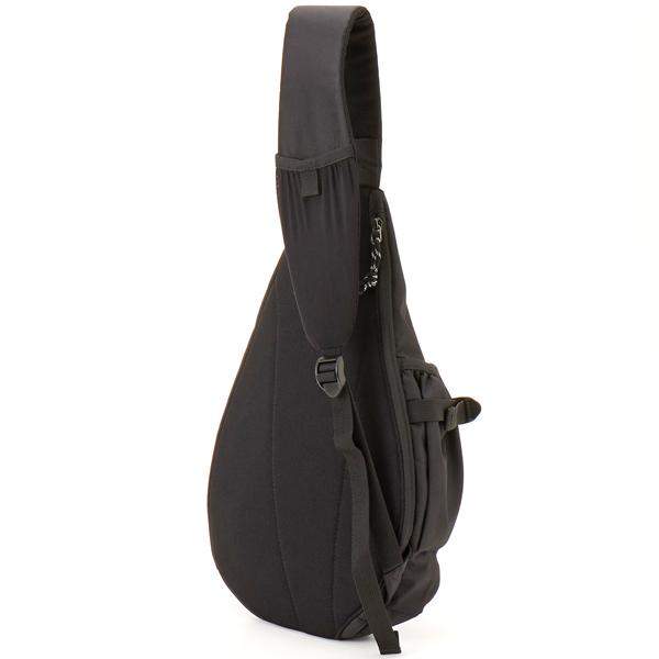 Columbia（コロンビア） 程よい収納力を備えたワンショルダーバッグ