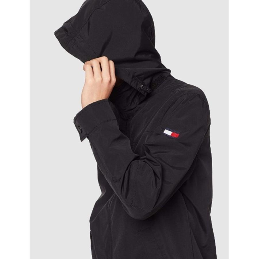 【フード付き】トミーヒルフィガー☆刺繍ロゴ入りナイロンジャケット　人気　A108 TOMMY HILFIGER（トミー・ヒルフィガー） ロゴナイロンブルゾン