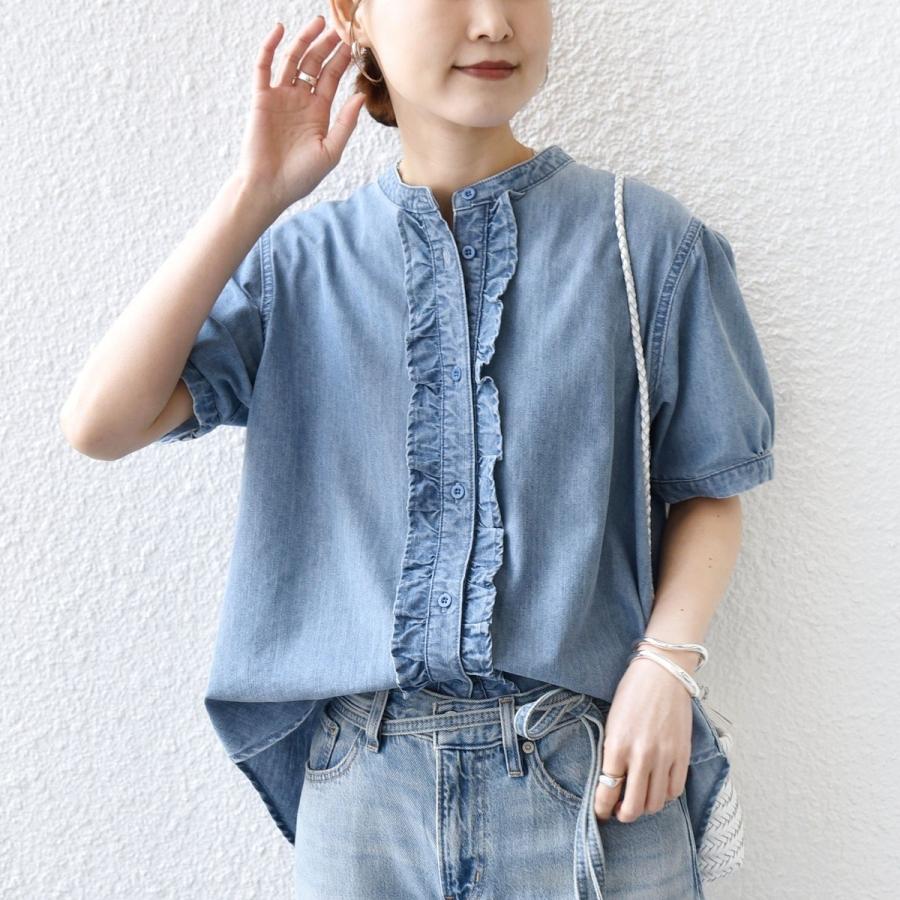 【WEB限定】〈手洗い可能〉ライト オンス フリル デニム 半袖 シャツの画像