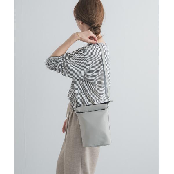 RITAO CHAN公式アカウント03Burberrysショルダーバッグ URBAN RESEARCH DOORS（アーバンリサーチドアーズ） 撥水ショルダー