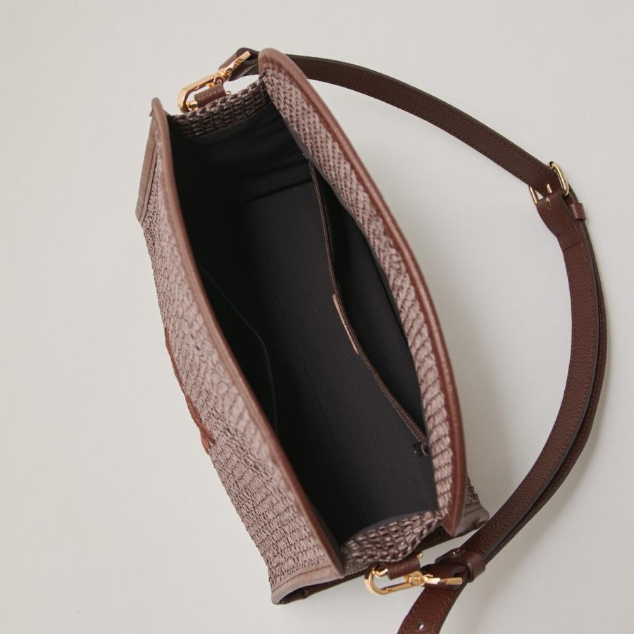 極美品 russet ラシット ナイロンカゴショルダーバッグ ボルドー ラフィア russet（ラシット） ナイロンラフィアショルダーバッグ(CE-1713