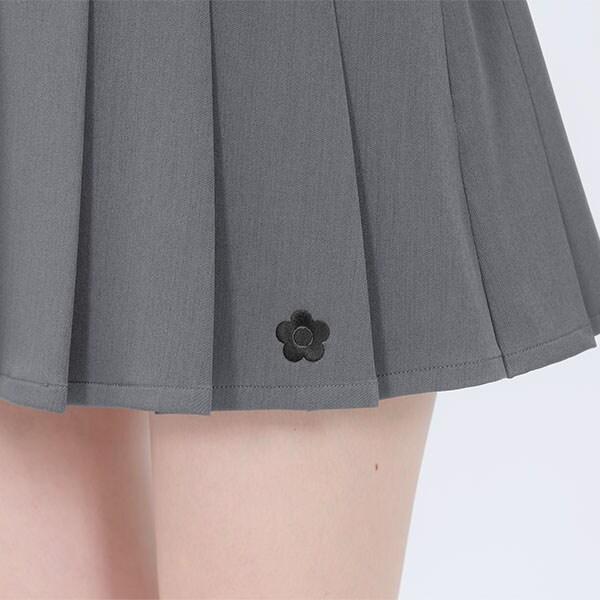 MARY QUANT（マリークヮント） ロゴテーププリーツミニ スカート