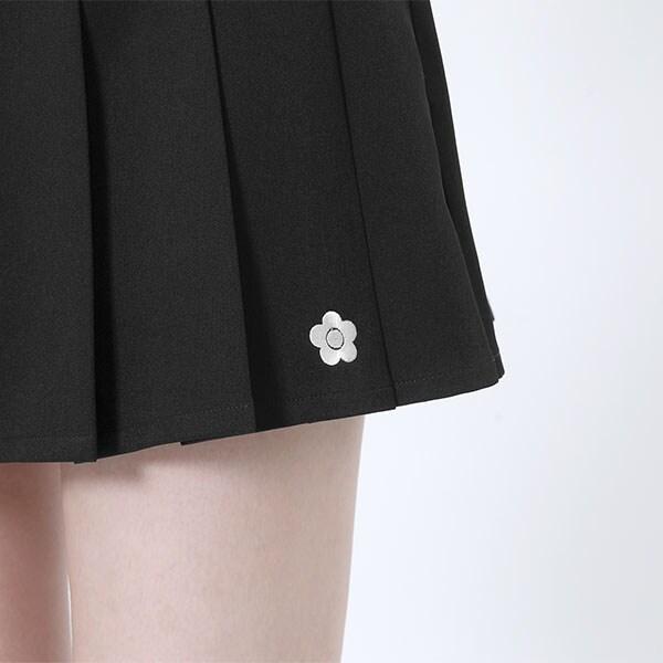 MARY QUANT（マリークヮント） ロゴテーププリーツミニ スカート