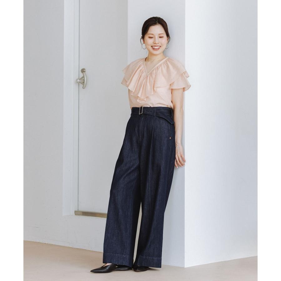 ROPE'（ロペ） 【WEB限定カラー】Vネックフリルブラウス(無地・ピン