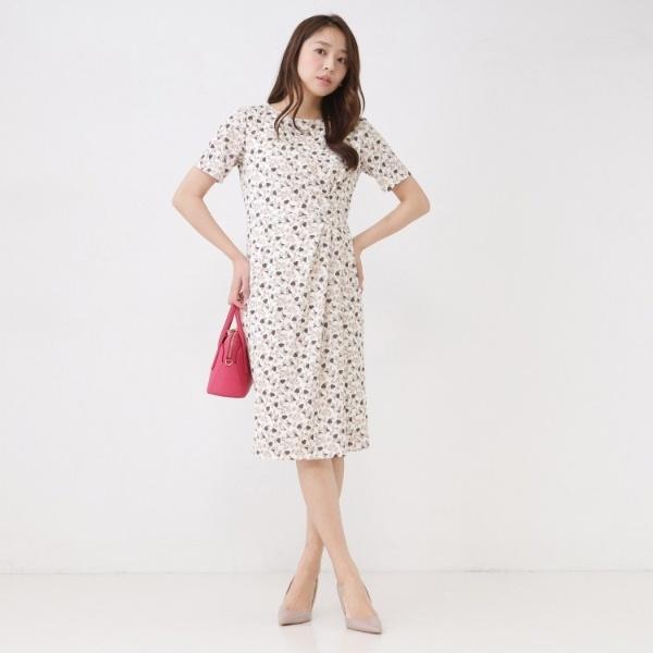 【手洗い可／日本製】タック入タイトワンピースの画像