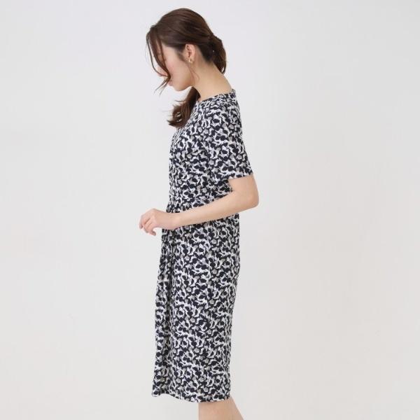 【手洗い可／日本製】タック入タイトワンピースの画像