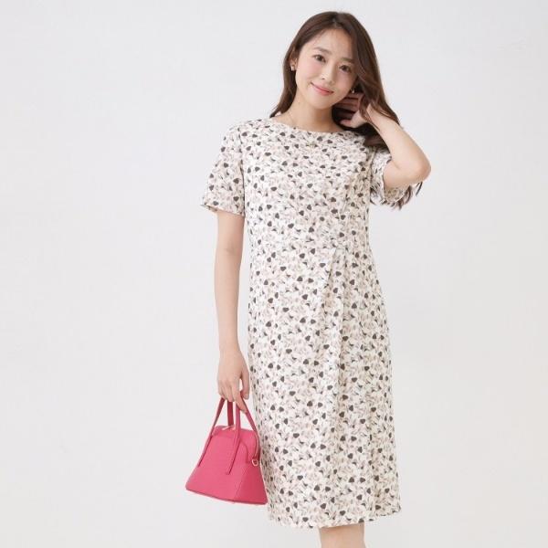 【手洗い可／日本製】タック入タイトワンピースの画像