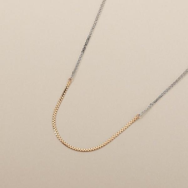 K10ベネフラット×カットアズキ ネックレス（YG×WG）の画像