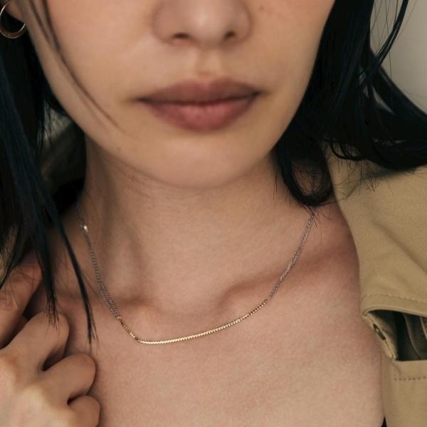 K10ベネフラット×カットアズキ ネックレス（YG×WG）の画像