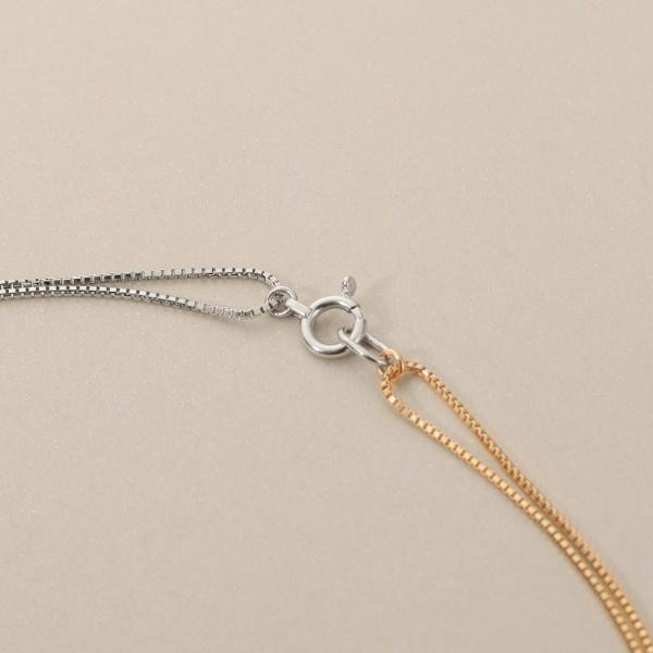 K10ベネチアンクロスループ ネックレス（YG×WG）の画像