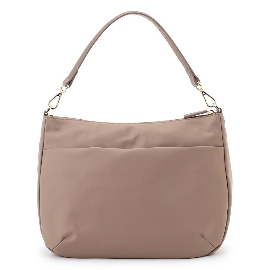 TOCCA（トッカ） CUSHION SILHOUETTE NYLON BAG マルチWAY バッグ